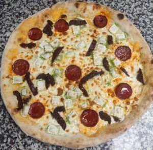 La pizza chorizo tomates séchées